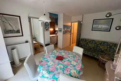 Image de Appartement T2 avec Terrasse, Jardin et Parking à Arcachon - Plage d'Eyrac à 300m
