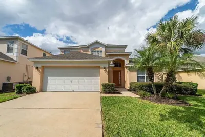 Image de 5 chambres Orlando Resort Vacation Pool Home, près de Disney, Emerald Island Resort