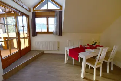 Image de Appartement avec jardin, balcon et plage privée 4d
