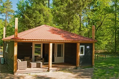 Image de Bungalow avec terrasse, non loin de