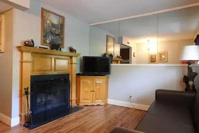 Image de Oak Square, condo d'une chambre au cœur de Gatlinburg (unit�������� 102)