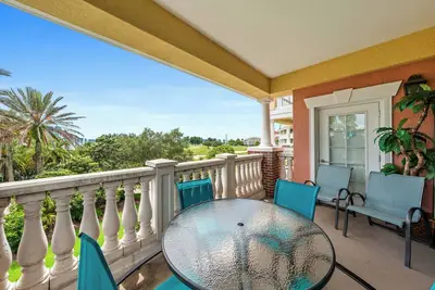 Image de Condo de luxe lumineux et spacieux près de Disney - Superbes vues sur le golf!