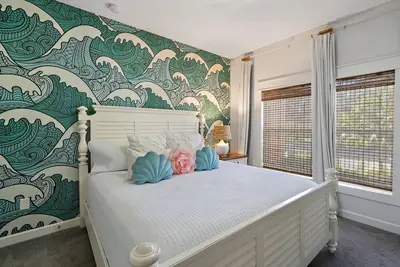 Image de À quelques minutes de Disney, installations de villégiature gratuites, piscine à débordement privée, laveuse et sécheuse