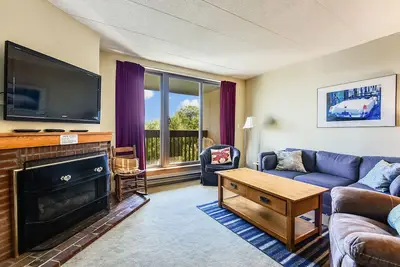 Image de Navette Pinnacle F21 pour la montagne, à proximité des restaurants et des clubs