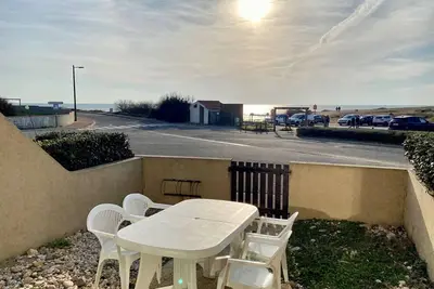 Image de Appartement T2 Rdc - Mer Ă 200m, Animaux Ok, Parking