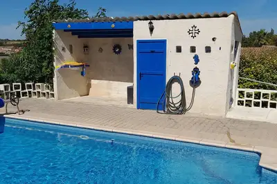 Image de Charmante location vacances\n Salle de bain et chambre rénovée.