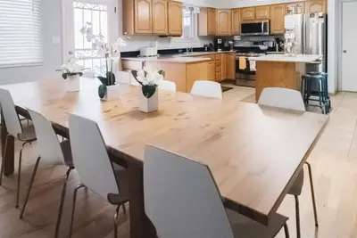 Image de Peaceful Retreat pour les non-fumeurs. Situation calme entre Red Rocks & Denver