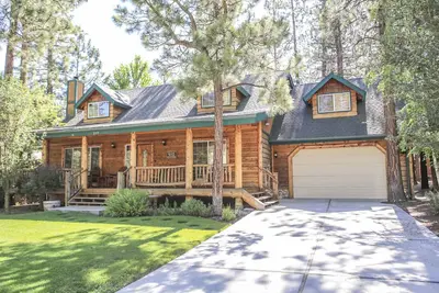 Image de Abe's Cool Cabin: 4 cabines Br / 3 Ba à Big Bear Lake, pour 10 personnes