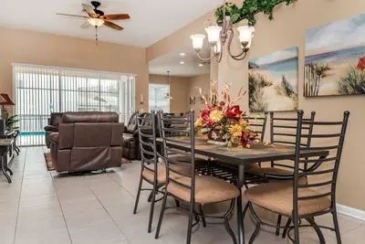 Image de Belle villa 5bd près de Disney (Wh344)