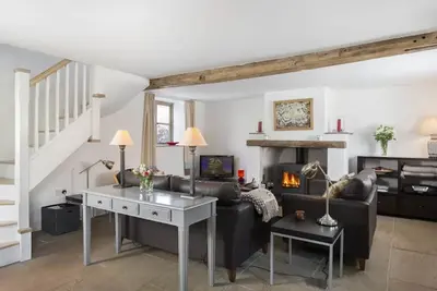 Image de A l'origine converti à partir d'une grange en pierre du 17ème siècle, situé dans un merveilleux endroit rural
