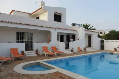 Image de Villa indépendante avec piscine privée et parking, Wifi - Al