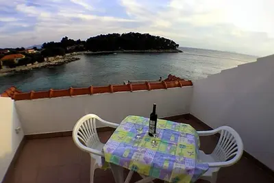 Image de Appartement d'une chambre prés de la plage Prizba, Korcula (A-14385-a)