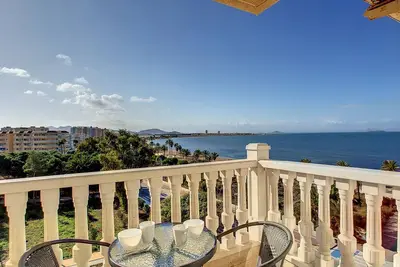 Image de Appartement vue mer, wifi, piscine commune