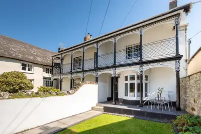 Image de Gladstone - Trois Chambres Maison, Couchages 6