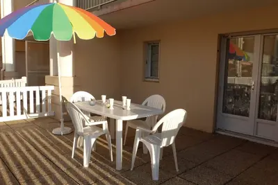 Image de Appartement 2 pièces, terrasse, proche plage, 4 couchages, St Hilaire de Riez