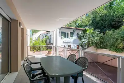 Image de Appartement T3 avec terrasse, parking, proche commerces et plages - Arcachon centre