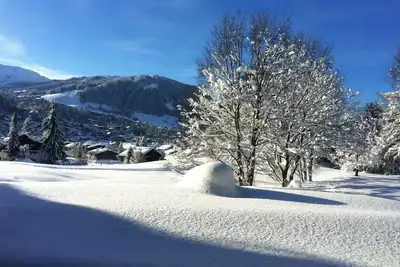 Image de Appartement triplex dans chalet, vue spectaculaire de Megève et massifs alpins
