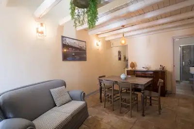 Image de Casa Florus surplombe le Porto Piccolo avec une vue sur Ortigia