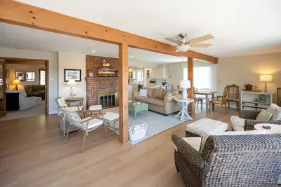 Image de Barefoot Beach: 4 Br en face de State Beach avec vue sur le lac Mi! (9 personnes)