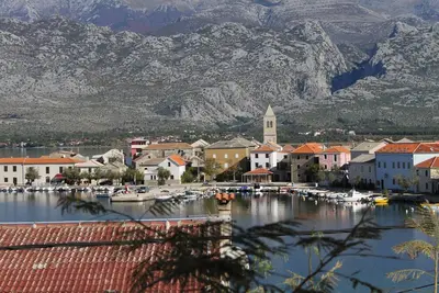 Image de Garçonnière avec la terrasse et la vue sur le mer Vinjerac, Zadar (As-3248-g)