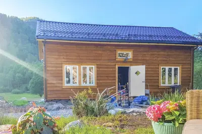 Image de Belle maison de 3 chambres à Vikanes