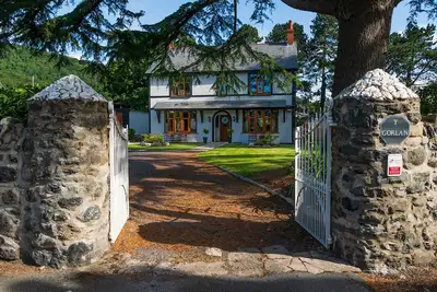 Image de Une base idéale pour les familles, les randonneurs, les cyclistes et les surfeurs - Vues sur la montagne de Conwy