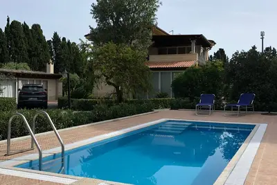 Image de Villa Ina près de la mer