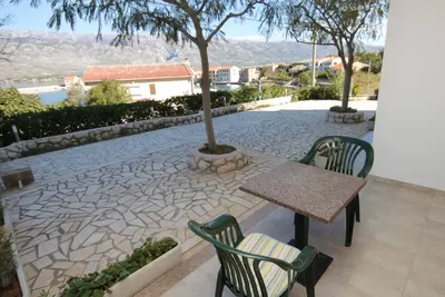 Image de Garçonnière avec la terrasse et la vue sur le mer Vinjerac, Zadar (As-3248-a)