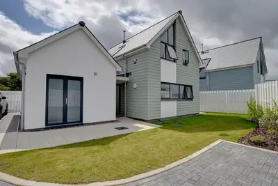 Image de Beach House - Trois Chambres Maison, Couchages 8