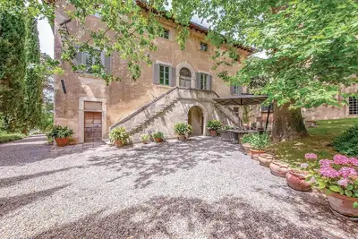 La Fattoria di Lari