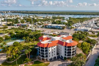 Image de Condo spacieux côté du golfe!