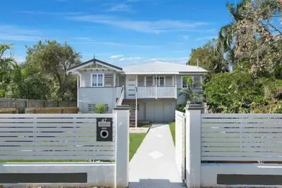 Image de Queenslader Contemporain Moderne Netflix Fourni