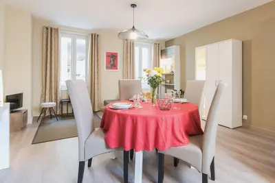 Image de Charme au cœur d'Avignon