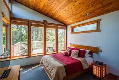 Image de Zen Beach Retreat-Relaxing Spa - À quelques pas d'une plage de sable! Nuit Gratuite!