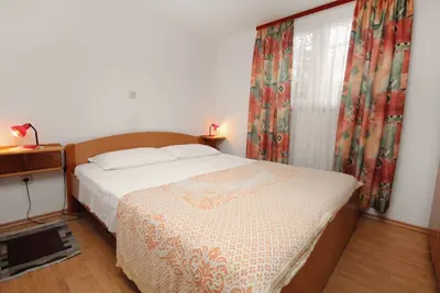 Image de Appartement de deux chambres avec la terrasse Postira, Brac (A-5672-a)