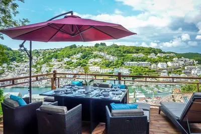 Image de Looe Self Catering, Boutique Maison de vacances Looe avec des vues spectaculaires sur le port