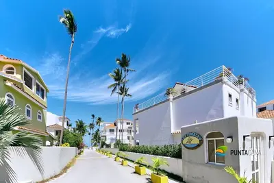 Image de Los Corales Beach Village - Votre paradis privé 2br premier étage