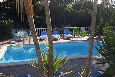 Image de Maison de vacances avec jardin, piscine privée chauffée, à Praia das Macas