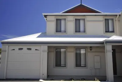 Image de Palm Beach Manor. . .