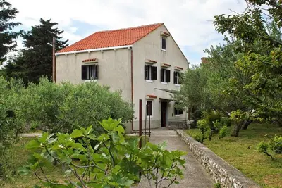 Image de Maison de vacances avec parking Sveti Jakov, Losinj (K-7950)
