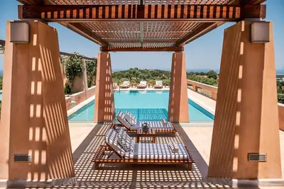 Image de Villa AnnaNiko - Luxe - Vues incroyables - Piscines chauffées spacieuses - Hot tube