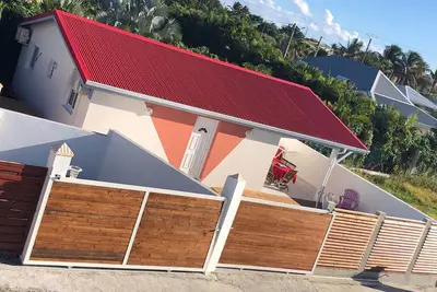 Image de Villa F4 meublée \/Clim\/st François -8couchages -piscine privée