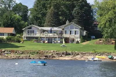Image de Belle retraite au bord du lac sur le grand lac Sacandaga