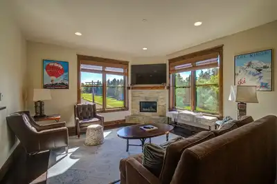 Image de Downtown Bozeman Condo haut de gamme sur Main St ~ Msu ~, Big Sky et Yellowstone