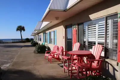 Image de Capri par le golfe 120, gratuit Service de plage inclus!