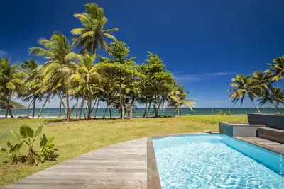 Image de Maison d'Ô Baie de Saint-Jacques, plage sauvage