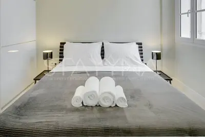 Image de Fuchsia - Une retraite paisible au premier étage