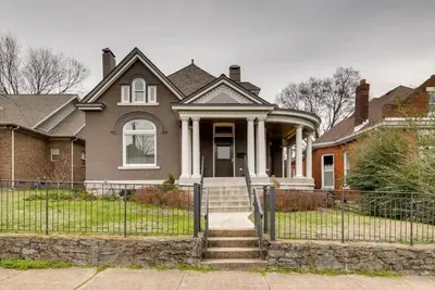 Image de 15 belle maison historique dans Music Row