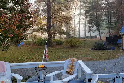 Image de Retraite de la rivière Dellene sur la rivière Pacolet en dehors de Tryon, Caroline du Nord. Animaux acceptés.