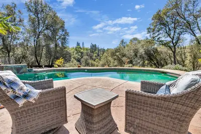 Image de Country Living in Cosy Luxury. . . Bienvenue à long terme locataires et amis à fourrure